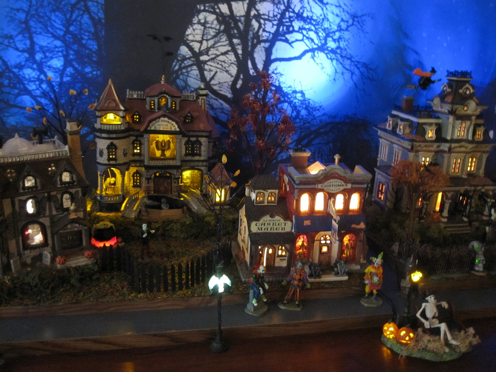 Halloween Island: The Capital Of All Hallows Eve - Mystic Halloween Blog