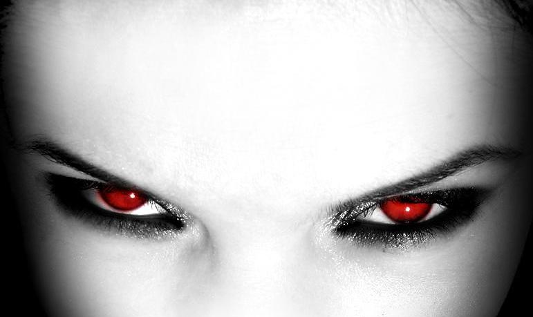 The Brilliant Glowing Eyes Of Vampires | Ask Mystic Investigations