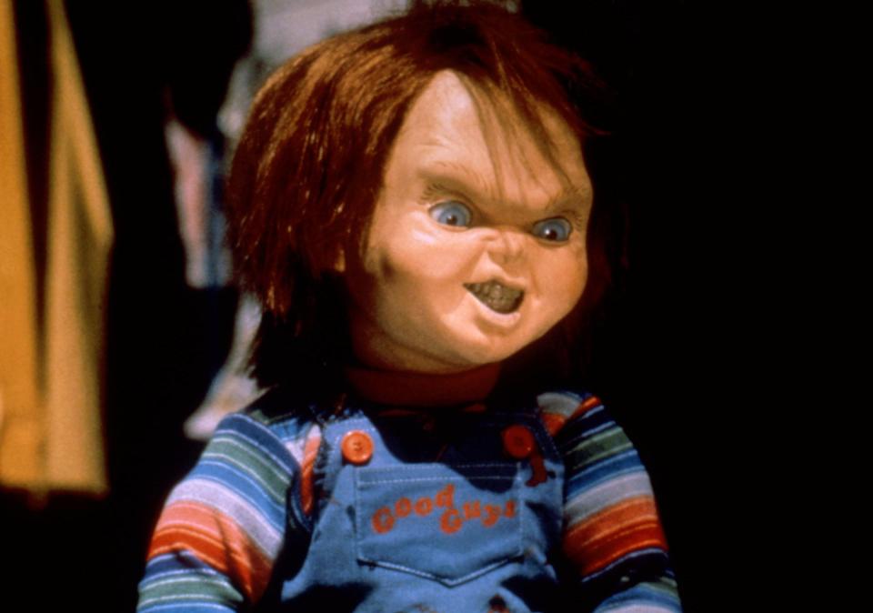 horror chucky doll