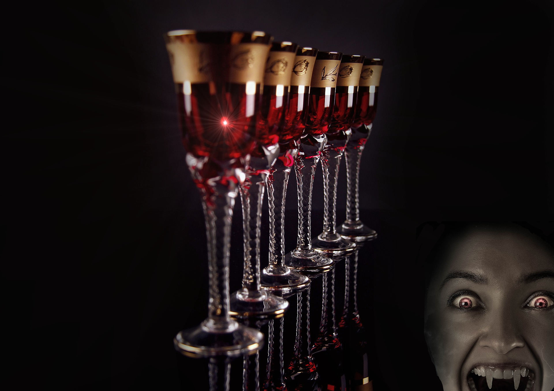 Vampire Crimson Cups